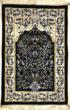 Prayer Rug - Seccade - Sajjadah - Jaynamaz