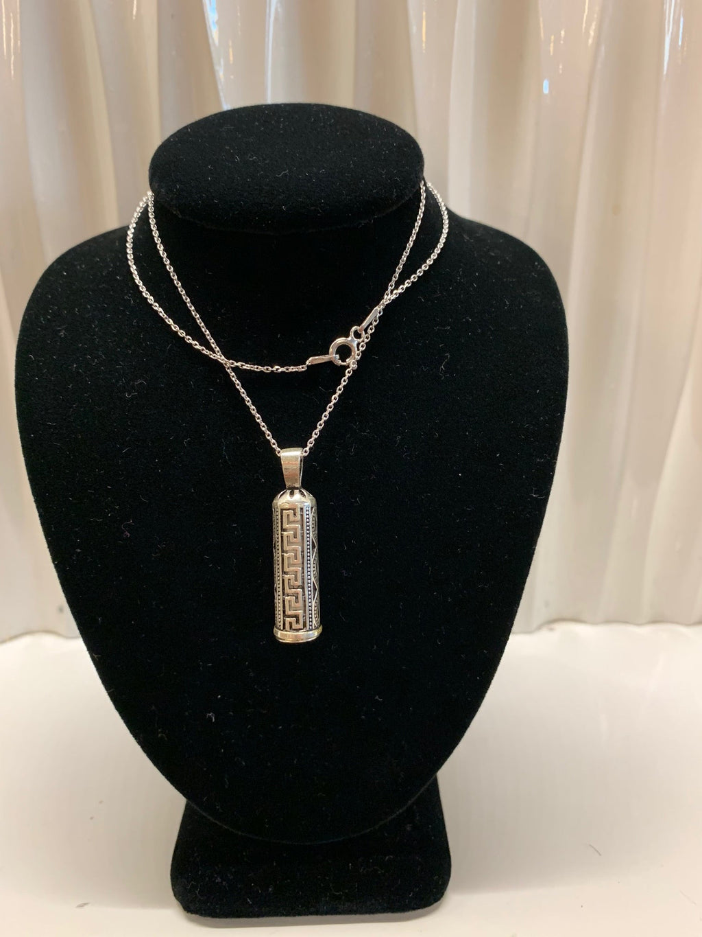 Cevsen kolye zincirsiz