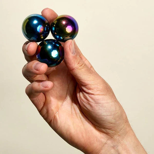 Supers 33 mm Magnet Balls