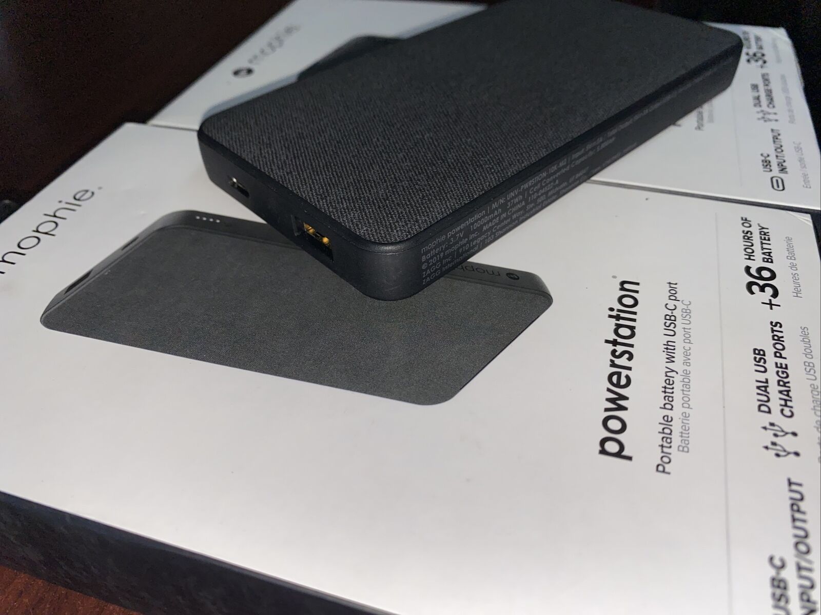 Mophie Powerstation 10000mAh Universal Battery for Smartphones & USB Devices